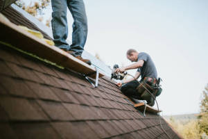 Local Roofers in Lollie, AR